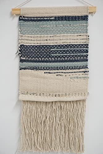 HomeManor Macrame Wall Hanging with Rod