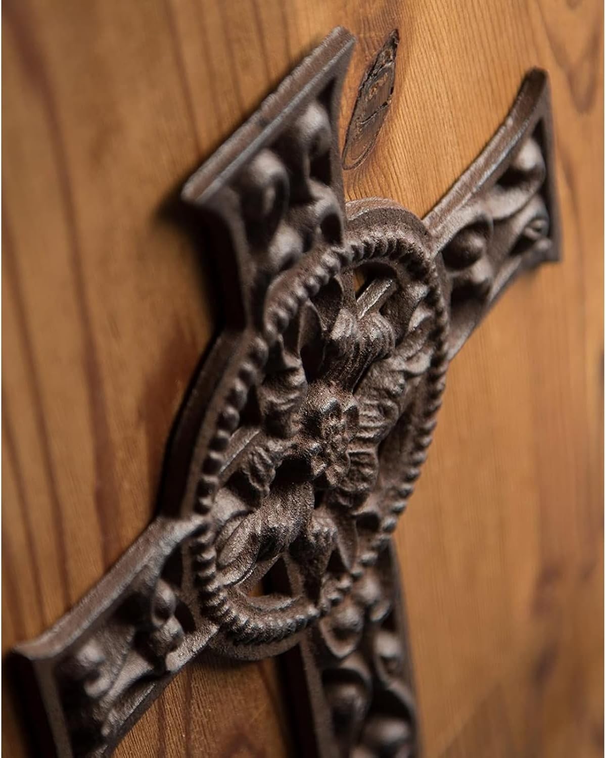 Juvale Dark Bronze Wrought Iron Celtic Cross Wall Decor