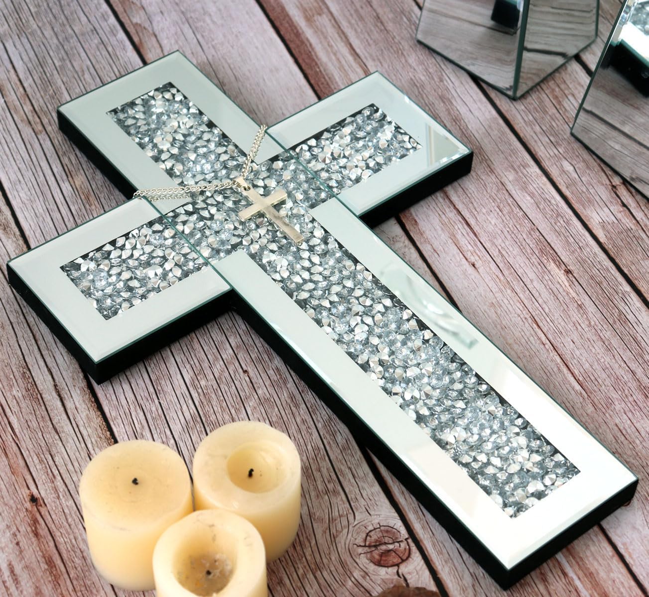 GIMORRTO Mirrored Cross Wall Decor 1