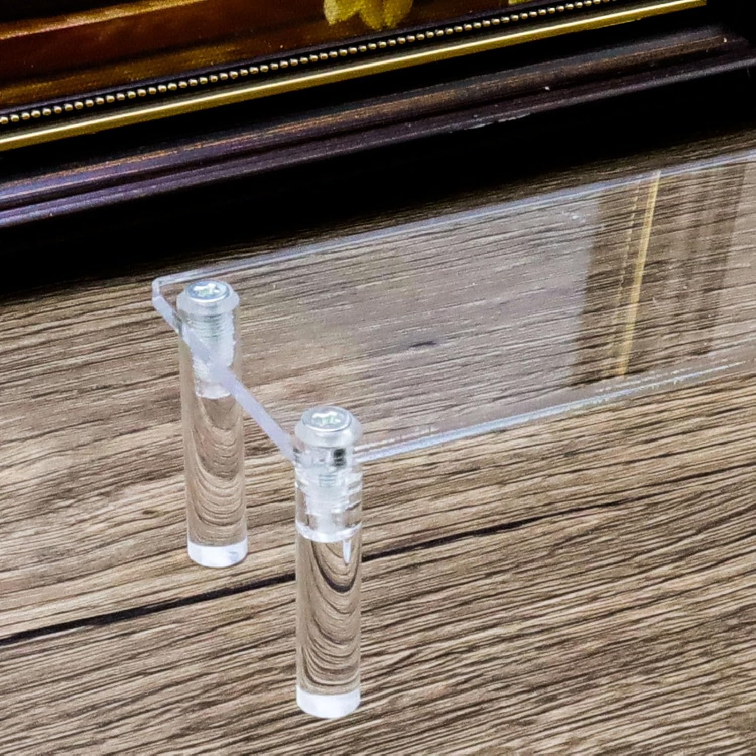 T Tulead Acrylic Riser Display Stand for Jewelry and Perfume