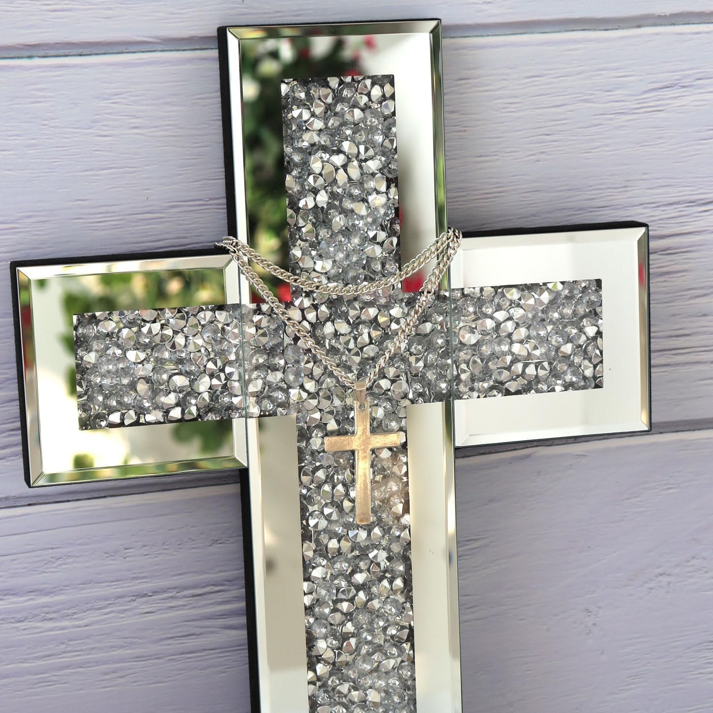 GIMORRTO Mirrored Cross Wall Decor 1