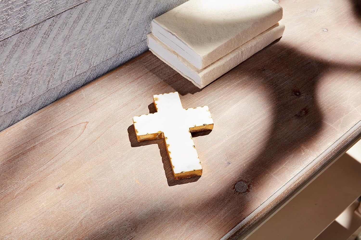 Mud Gold Edge Marble Cross 1