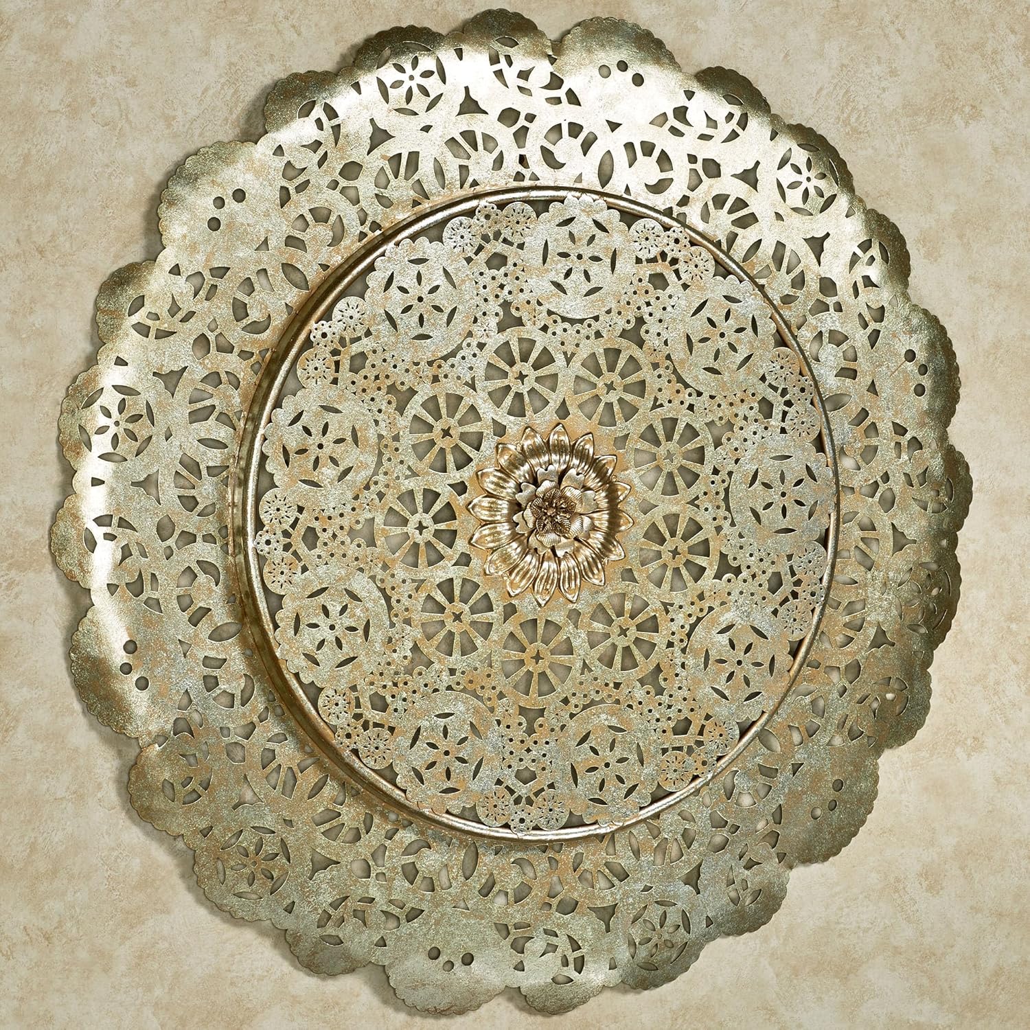 Touch of Class Dariela Round Wall Art - Gold and Silver 1